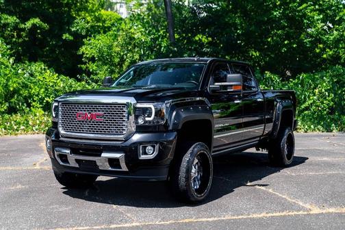 2015 GMC Sierra 2500 Denali