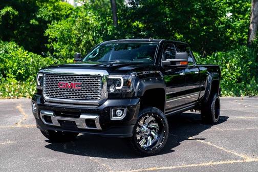 2015 GMC Sierra 2500 Denali