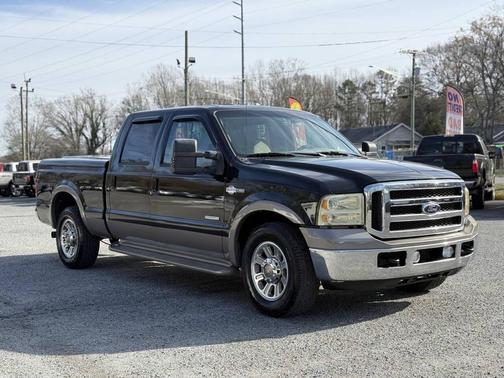 Black Clearcoat 2006 Ford F-250 Lariat