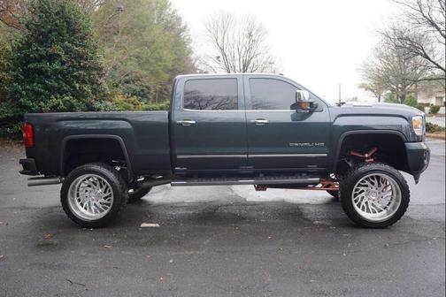 2018 GMC Sierra 2500 Denali