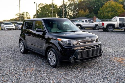2016 Kia Soul Base
