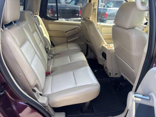 Red 2007 Ford Explorer Sport Trac Limited