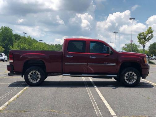 Sonoma Red Metallic 2013 GMC Sierra 2500 Denali