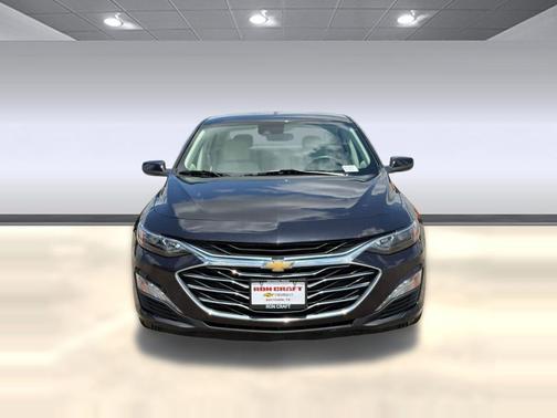 Dark Ash Metallic 2022 Chevrolet Malibu FWD LT