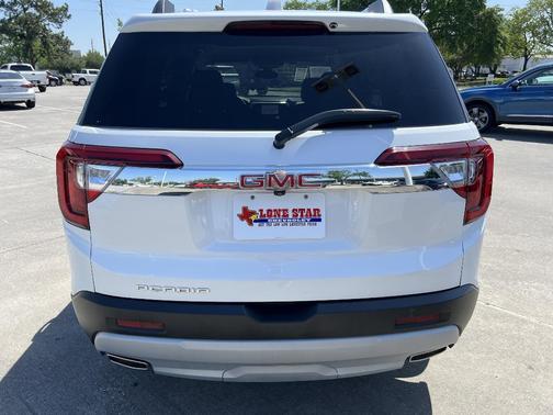 2023 GMC Acadia FWD SLT