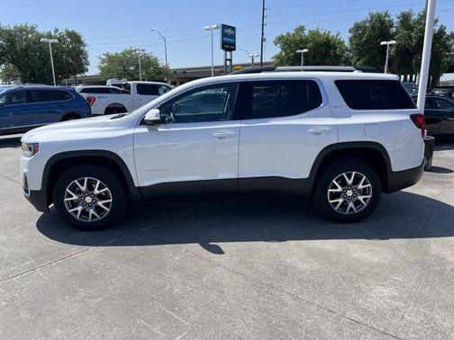 2023 GMC Acadia FWD SLT