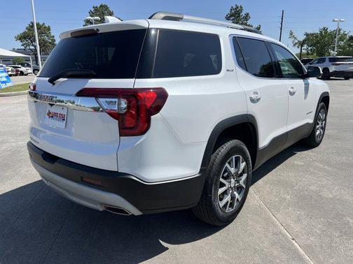 2023 GMC Acadia FWD SLT