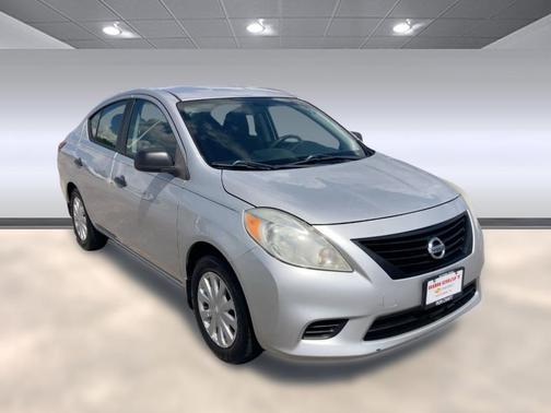 2014 Nissan Versa 1.6 S