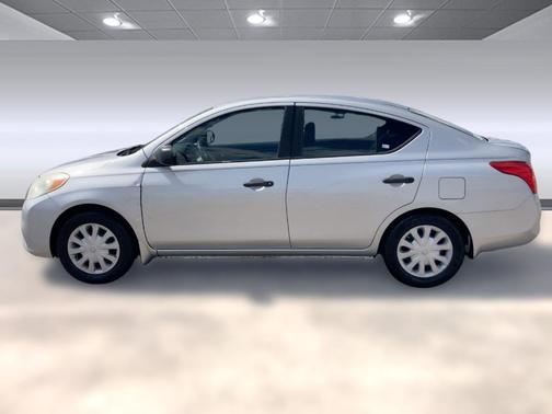 2014 Nissan Versa 1.6 S