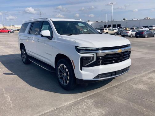 2026 Chevrolet Suburban LS