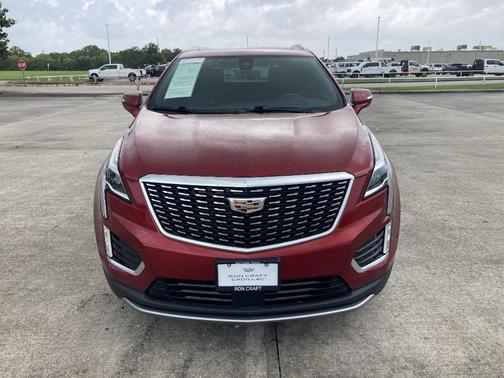 2021 Cadillac XT5 Premium Luxury