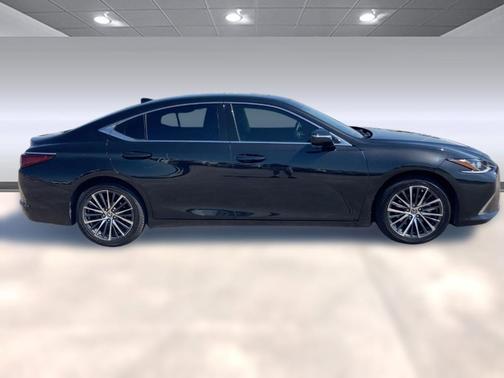 2022 Lexus ES 350 Base