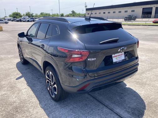 2025 Chevrolet Trax FWD 2RS