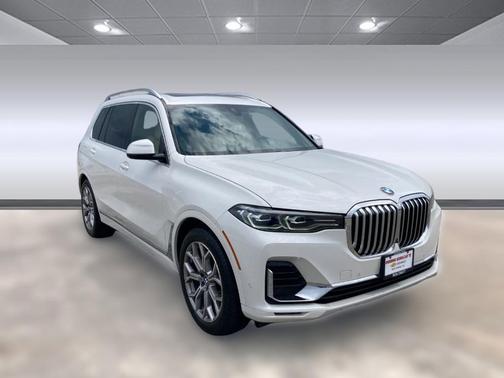 2021 BMW X7 xDrive40i