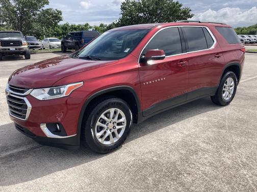 2020 Chevrolet Traverse LT Cloth