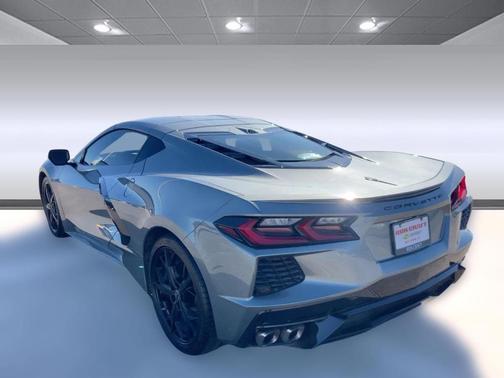 2022 Chevrolet Corvette Stingray w/2LT