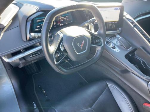 2022 Chevrolet Corvette Stingray w/2LT