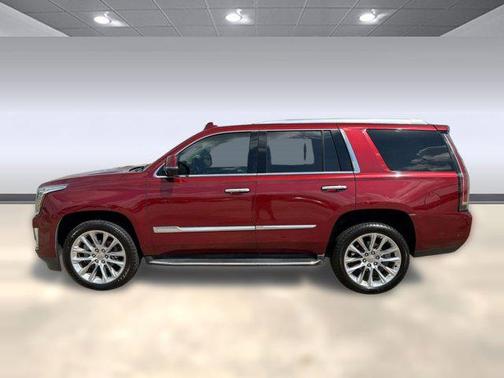 2017 Cadillac Escalade Luxury