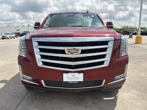 2017 Cadillac Escalade Luxury