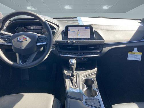 2025 Cadillac CT4 Luxury