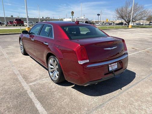 2019 Chrysler 300 Limited