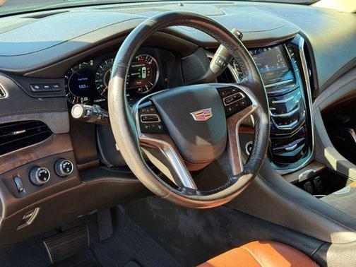 2017 Cadillac Escalade Premium Luxury