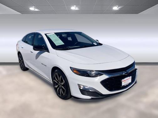 2022 Chevrolet Malibu FWD RS