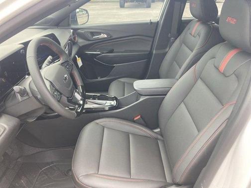 2025 Chevrolet Trax FWD 2RS