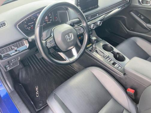 2022 Honda Civic Touring