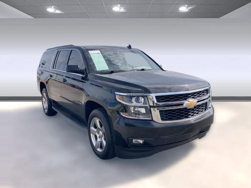 2017 Chevrolet Suburban LT