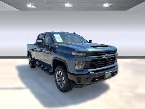 2026 Chevrolet Silverado 2500 Custom