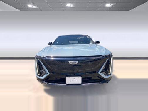 2025 Cadillac LYRIQ Sport