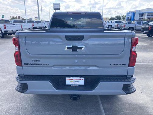 2025 Chevrolet Silverado 1500 Custom