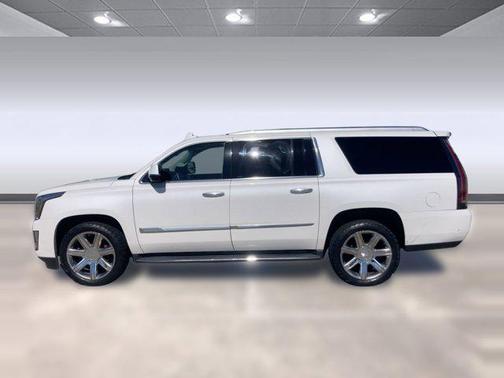 2018 Cadillac Escalade ESV Luxury