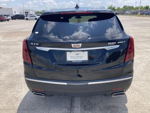 2025 Cadillac XT5 Luxury