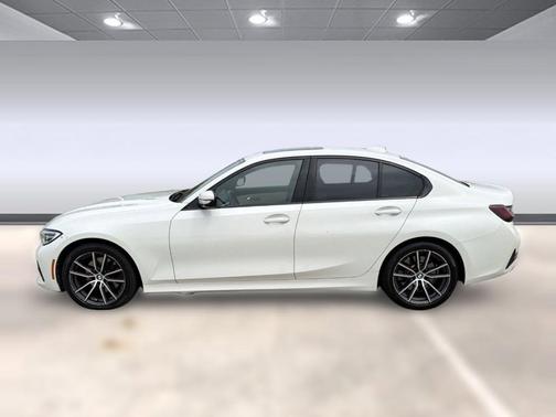 Alpine White 2019 BMW 330 330i