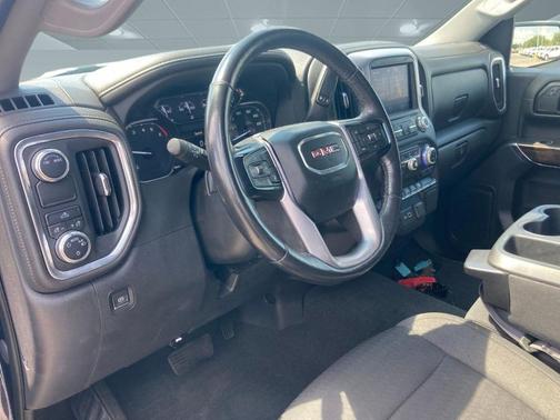 2022 GMC Sierra 1500 SLE