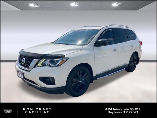 2017 Nissan Pathfinder Platinum
