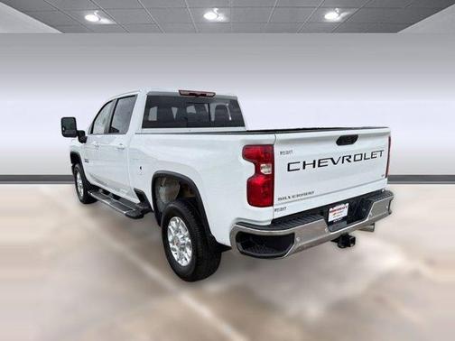 Summit White 2025 Chevrolet Silverado 2500 LT