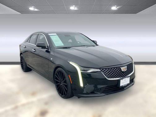 2020 Cadillac CT4 Luxury