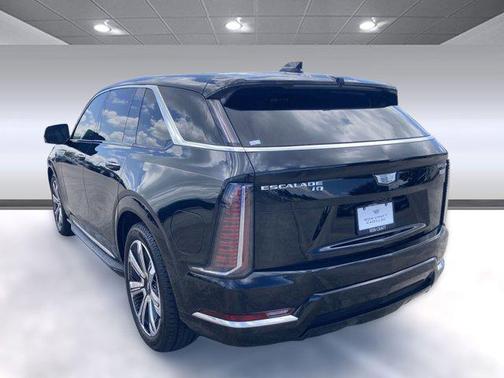 2026 Cadillac Escalade IQ Luxury