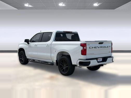 Summit White 2026 Chevrolet Silverado 1500 RST