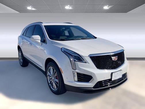 2026 Cadillac XT5 Sport