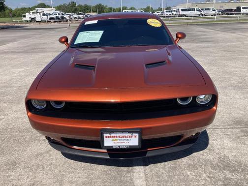 2020 Dodge Challenger SXT