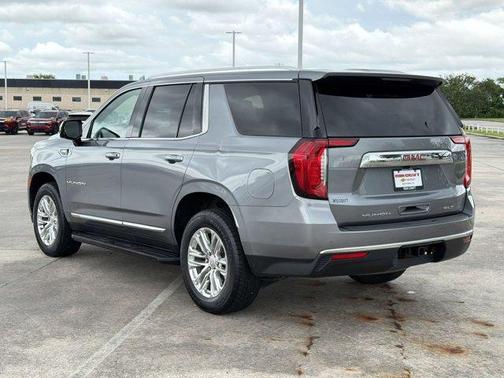Satin Steel Metallic 2022 GMC Yukon SLT