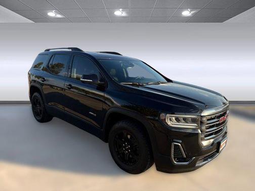 2023 GMC Acadia AWD AT4