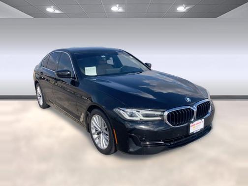 2022 BMW 530 i