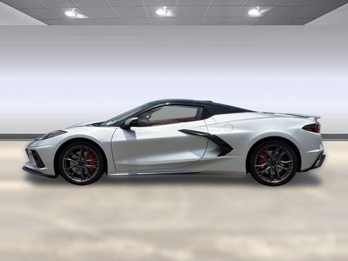Blade Silver Metallic 2026 Chevrolet Corvette Stingray w/3LT