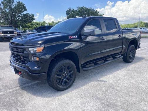 2025 Chevrolet Silverado 1500 Custom Trail Boss