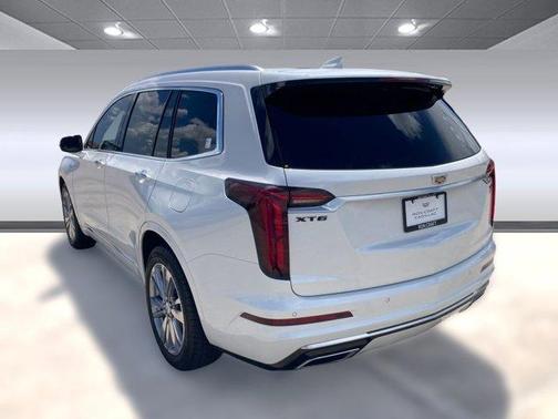 2023 Cadillac XT6 Premium Luxury FWD